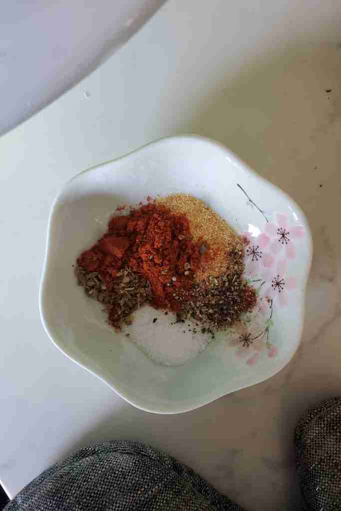 Air fryer boneless skinless chicken thigh dry rub